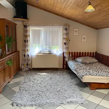 Damentka's Nest アパート