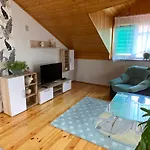 Damentka's Nest * Varšava